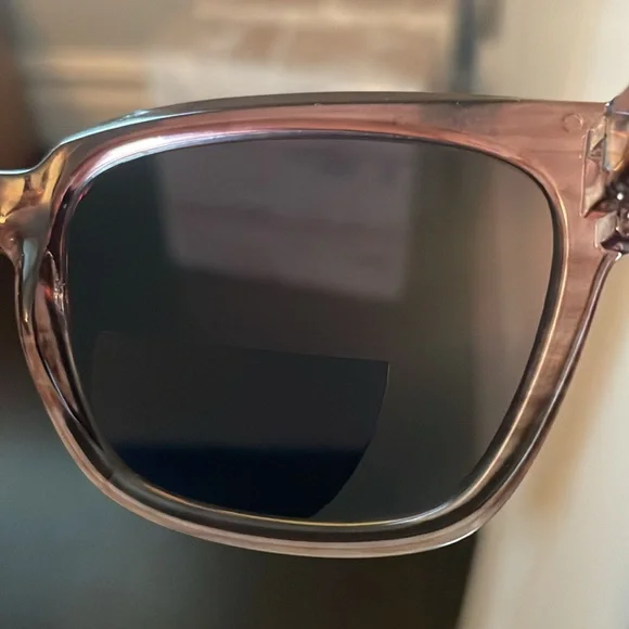 I love eyewear Ron’s optical sun Georgia +2.50 bifocal sunglasses - Picture 8 of 15